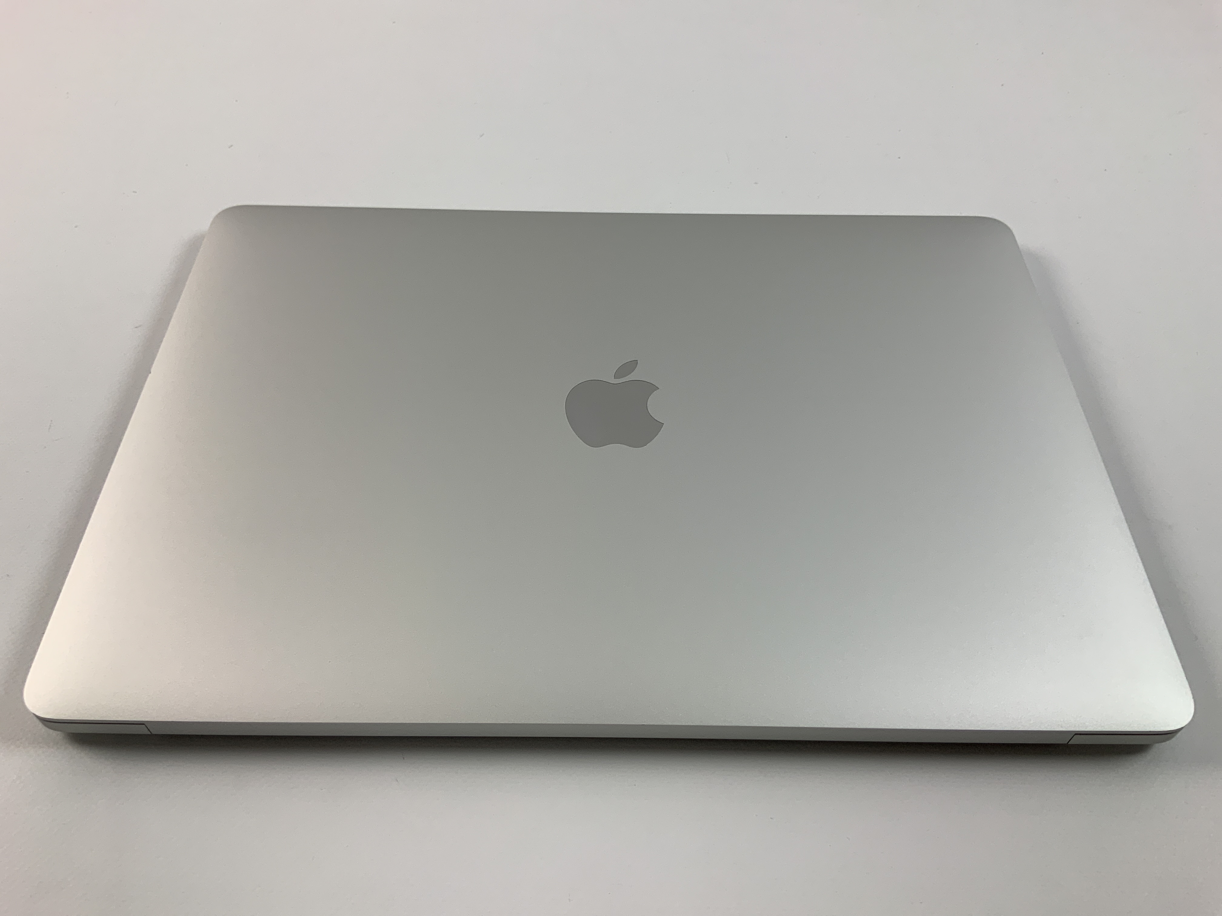 MacBook Pro 13" 2TBT Mid 2020 (Intel Quad-Core i5 1.4 GHz 8 GB RAM 512 GB SSD), Silver, Intel Quad-Core i5 1.4 GHz, 8 GB RAM, 512 GB SSD, Afbeelding 2